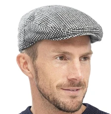 Mens Traditional Flat Cap Black Check M/L